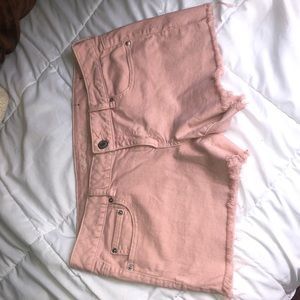 Pink/coral American eagle shorts.
